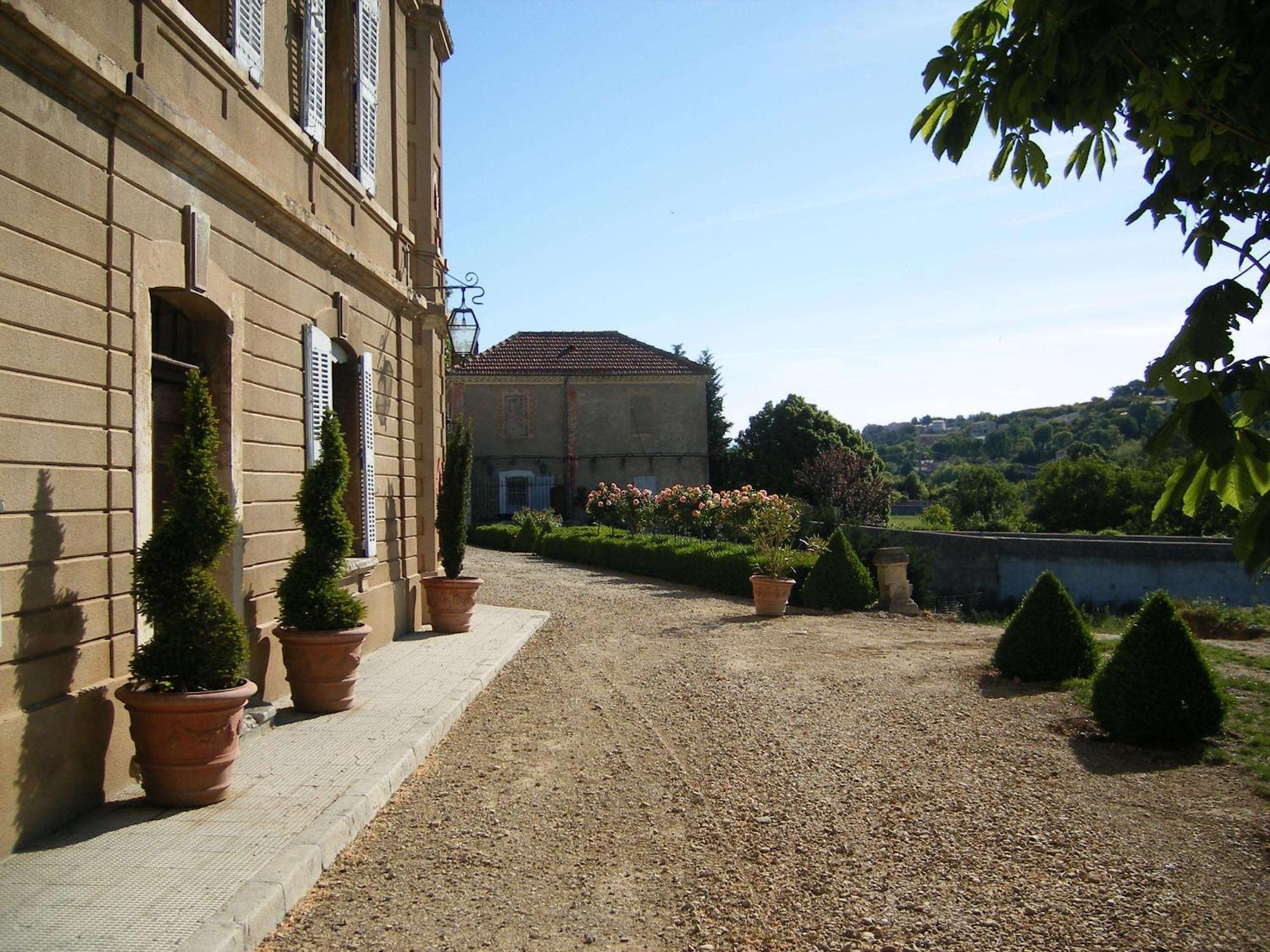 Chateau Du Grand Jardin Valensole Eksteriør billede