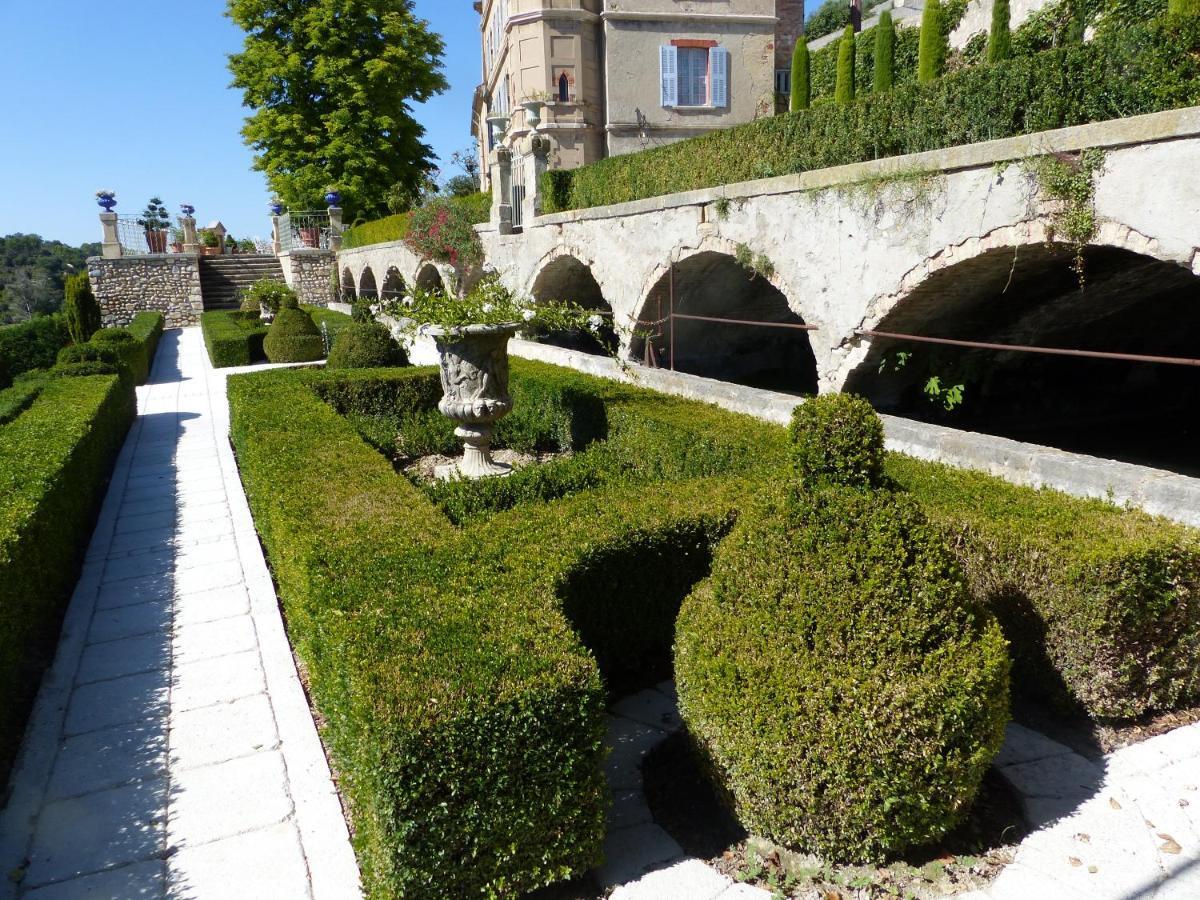 Chateau Du Grand Jardin Valensole Eksteriør billede